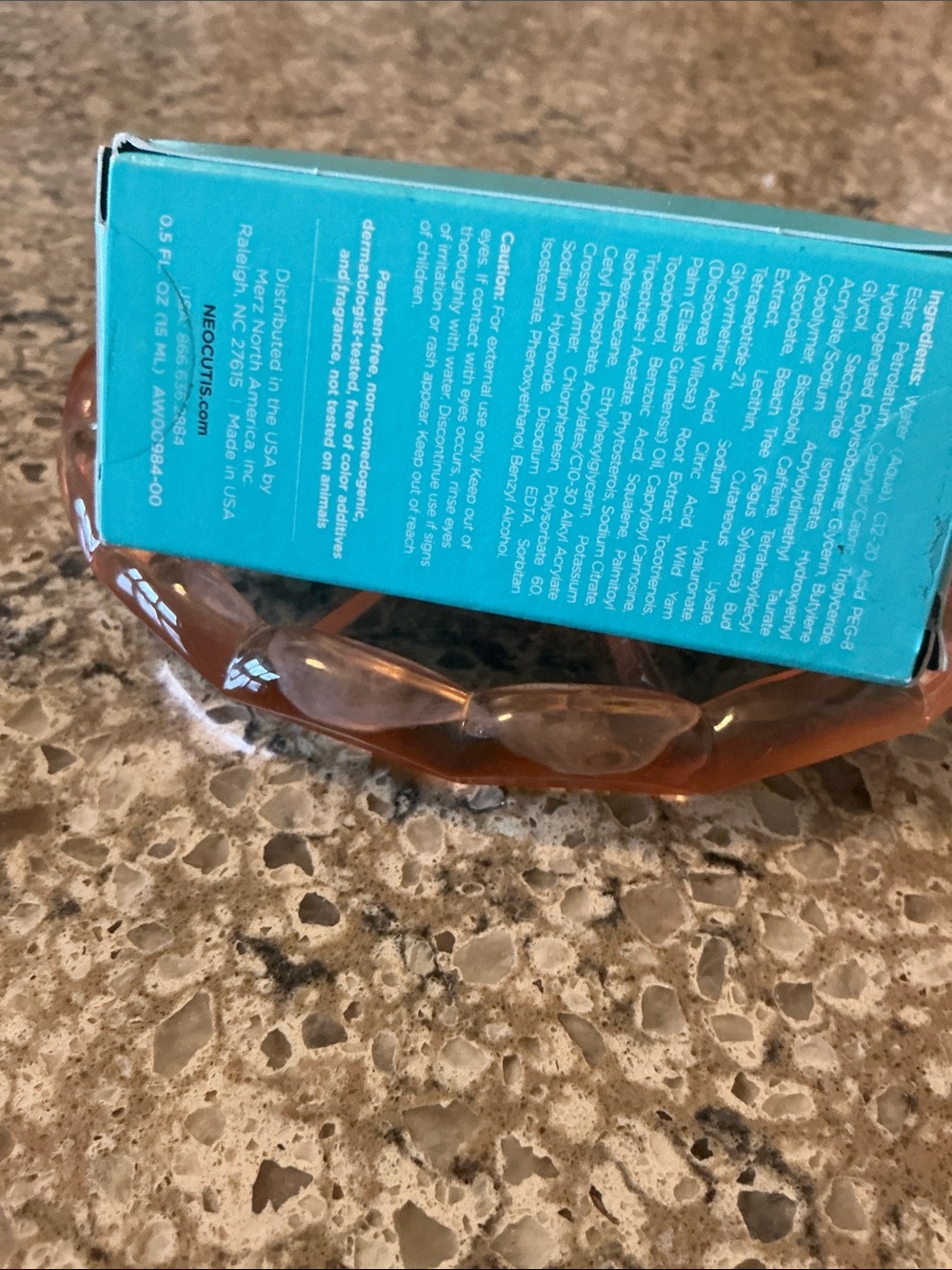 NIB - Neocutis Lumiere firm Riche extra moisturizing illuminating eye cream - Picture 5 of 6
